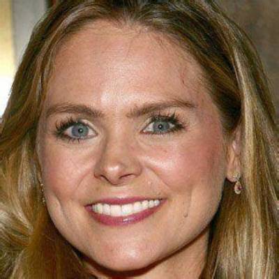 Becky Gulsvig - Net Worth, Age, Height, Birthday, Bio, Wiki!