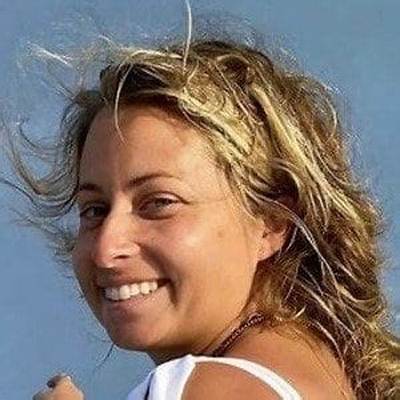 Becky Robinson Net Worth, Age, Height, Bio, Birthday, Wiki!