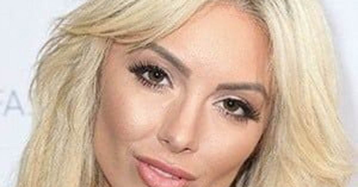 Bethany Finlay - Net Worth, Age, Height, Birthday, Bio, Wiki!