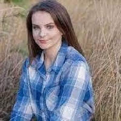 Bethany Humlie Net Worth, Age, Height, Bio, Birthday, Wiki!