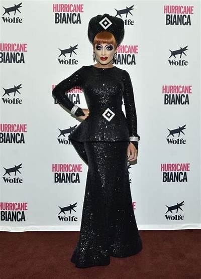 Bianca Del Rio Net Worth, Age, Height, Bio, Birthday, Wiki!
