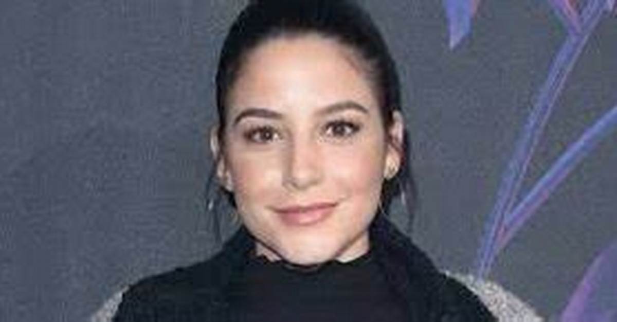 Bibiana Julian - Net Worth, Age, Height, Birthday, Bio, Wiki!