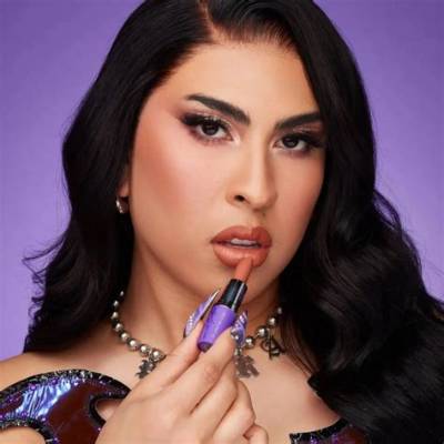 Bilintina Makeup Net Worth, Age, Height, Bio, Birthday, Wiki!
