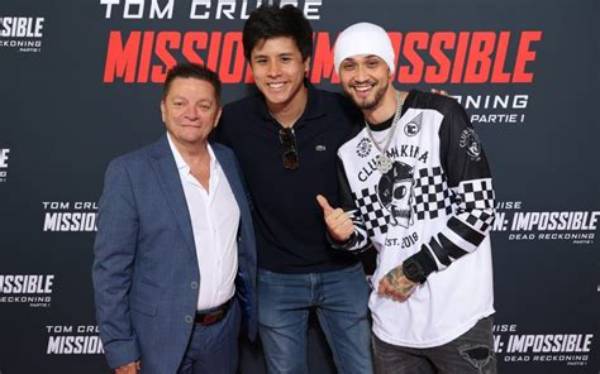 Billy Crawford - Net Worth, Age, Height, Birthday, Bio, Wiki!
