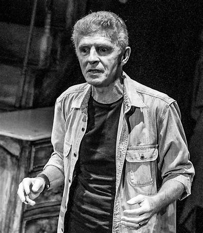 Billy Hayes Net Worth, Age, Height, Bio, Birthday, Wiki!