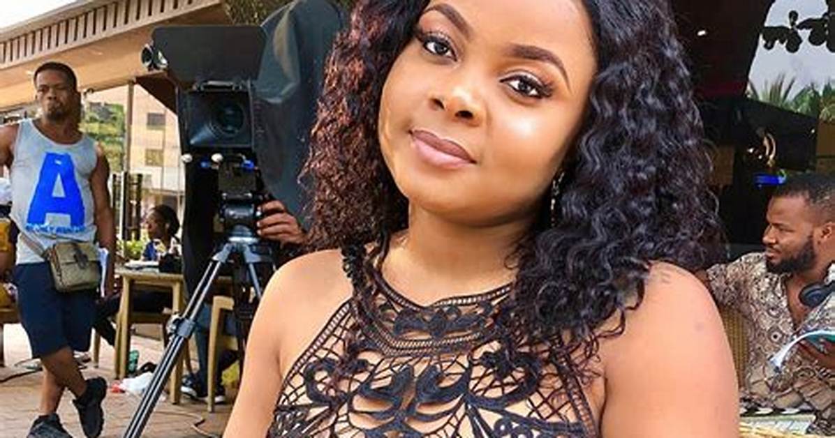 Bimbo Ademoye - Net Worth, Age, Height, Birthday, Bio, Wiki!