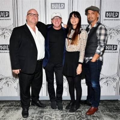Black Francis Net Worth, Age, Height, Bio, Birthday, Wiki!