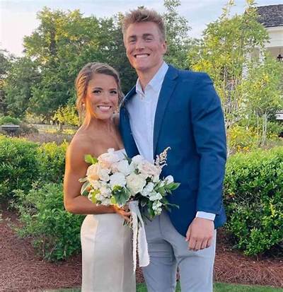 Bo Nix Net Worth, Age, Height, Bio, Birthday, Wiki!