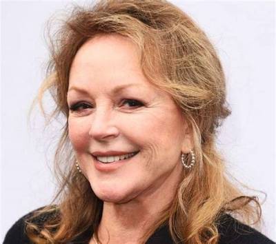 Bonnie Bedelia Net Worth, Age, Height, Bio, Birthday, Wiki!