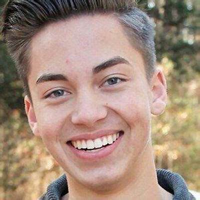 Boston Mikesell Net Worth, Age, Height, Bio, Birthday, Wiki!