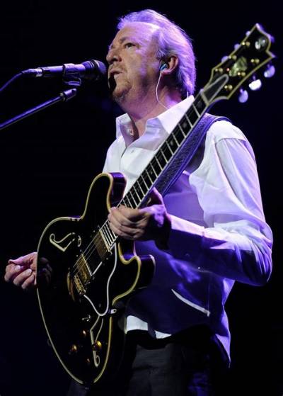 Boz Scaggs Net Worth, Age, Height, Bio, Birthday, Wiki!