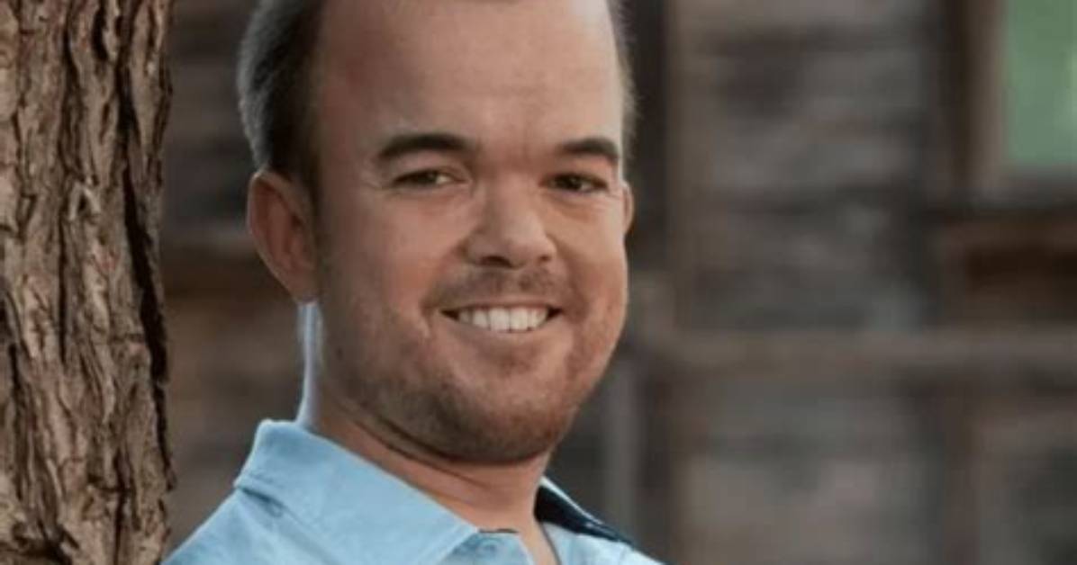 Brad Maddox Net Worth, Age, Height, Bio, Birthday, Wiki!