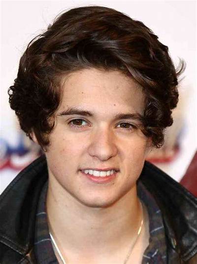 Brad Simpson - Net Worth, Age, Height, Birthday, Bio, Wiki!