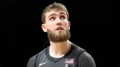 Braden Smith - Net Worth, Age, Height, Birthday, Bio, Wiki!