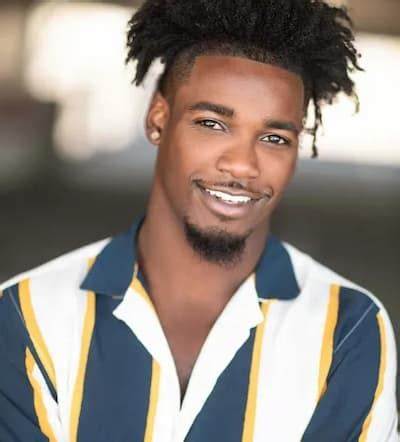 Brandon Woodard - Net Worth, Age, Height, Birthday, Bio, Wiki!