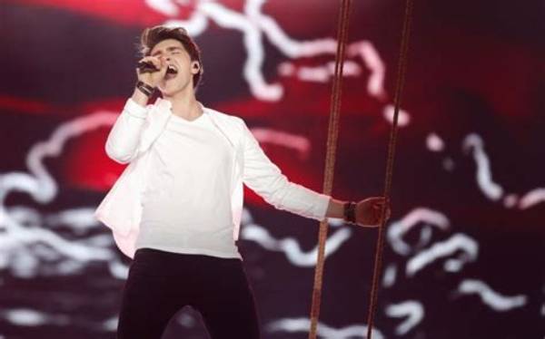 Brendan Murray Net Worth, Age, Height, Bio, Birthday, Wiki!