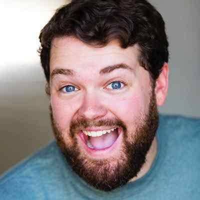 Brian Hull Net Worth, Age, Height, Bio, Birthday, Wiki!