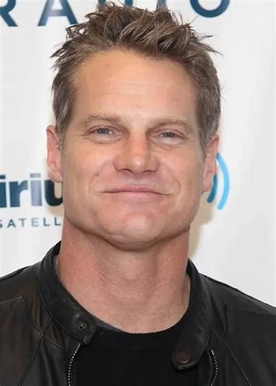 Brian Van Holt Net Worth 2024, Age, Height, Bio, Birthday, Wiki!