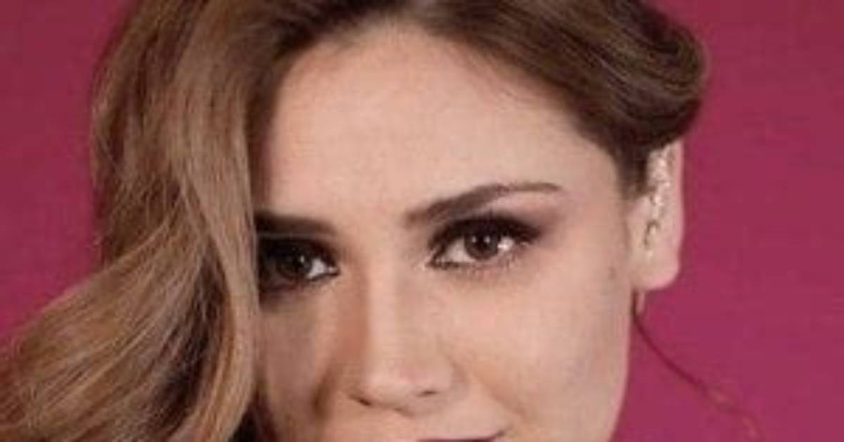 Brisa Carrillo - Net Worth, Age, Height, Birthday, Bio, Wiki!