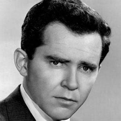 Broderick Sargent Net Worth, Age, Height, Bio, Birthday, Wiki!