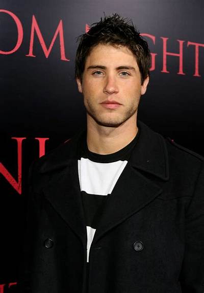 Bryan Bishop - Net Worth, Age, Height, Birthday, Bio, Wiki!