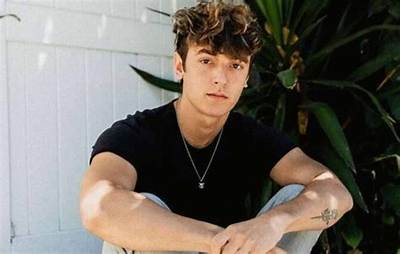 Bryce Lewis Net Worth, Age, Height, Bio, Birthday, Wiki!