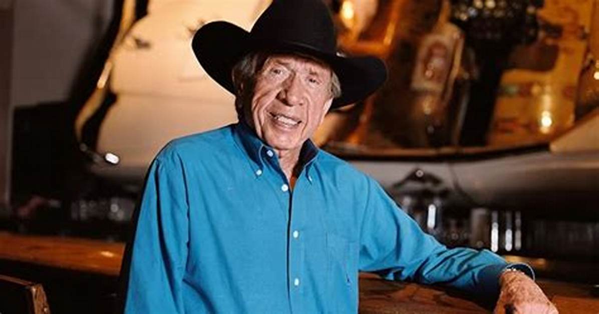 Buck Adams Net Worth, Age, Height, Bio, Birthday, Wiki!
