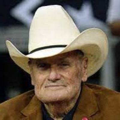 Bum Phillips Net Worth, Age, Height, Bio, Birthday, Wiki!