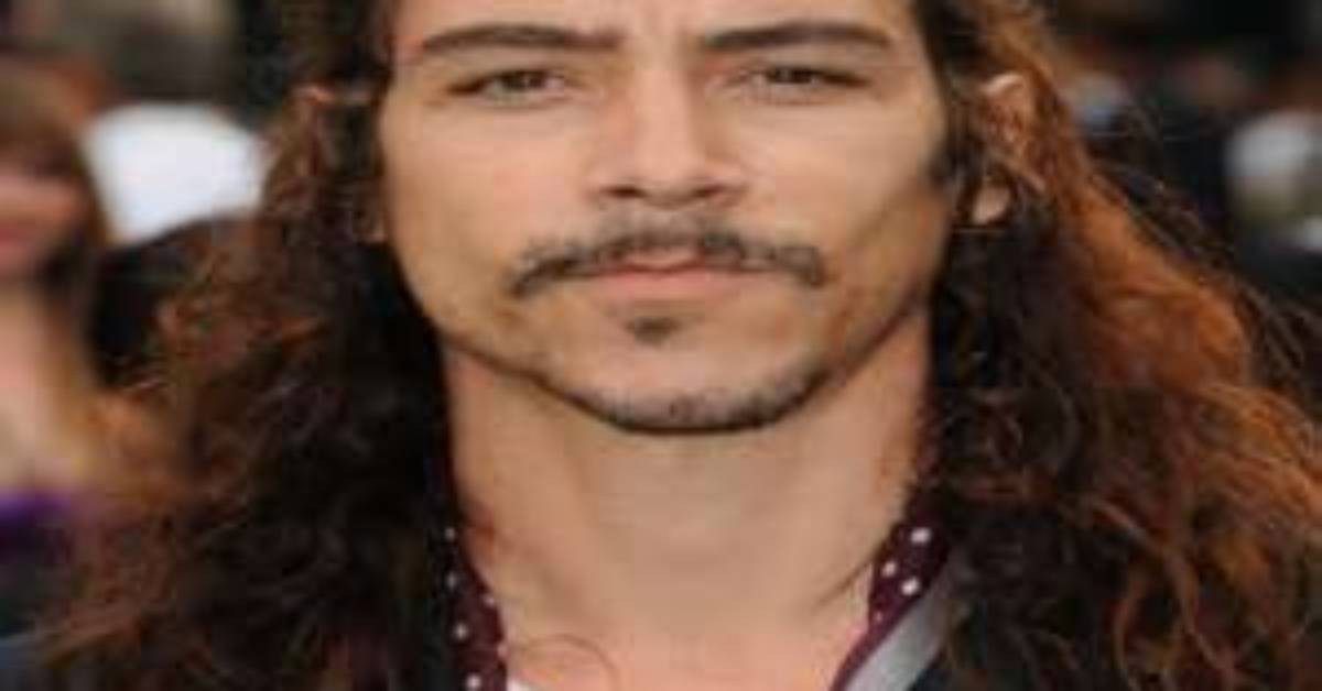 %C3%93Scar Jaenada Net Worth Age Height Birthday 400. Jpg