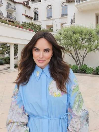 Caitlyn Warakomski - Net Worth, Age, Height, Birthday, Bio, Wiki!