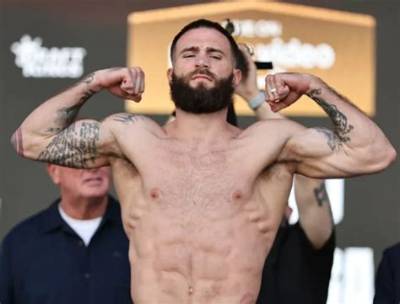 Caleb Plant Net Worth, Age, Height, Bio, Birthday, Wiki!