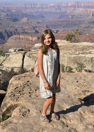 Callie Anna Rose Bates Net Worth, Age, Height, Bio, Birthday, Wiki!
