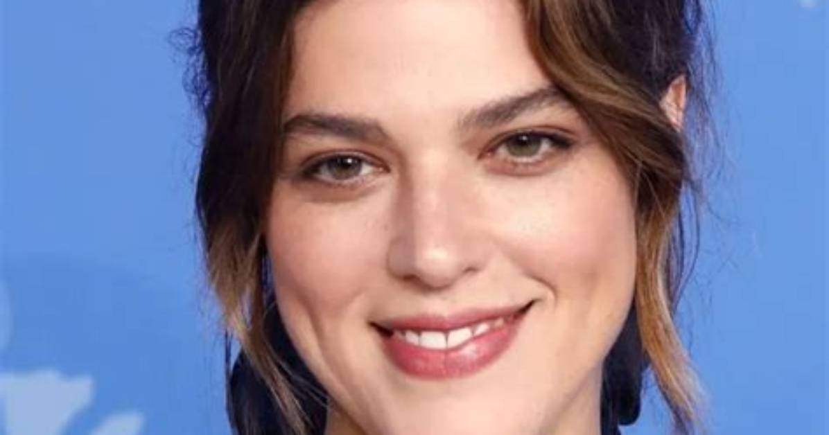 Callie Hernandez - Net Worth, Age, Height, Birthday, Bio, Wiki!