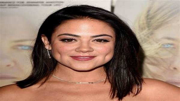 Camille Guaty Net Worth, Age, Height, Bio, Birthday, Wiki!