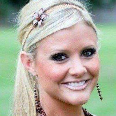 Candace Hutson - Net Worth, Age, Height, Birthday, Bio, Wiki!