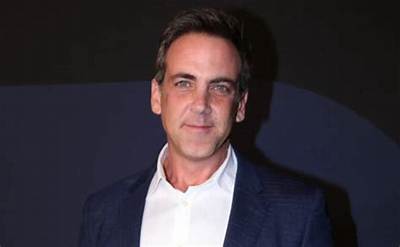 Carlos Ponce Net Worth, Age, Height, Bio, Birthday, Wiki!