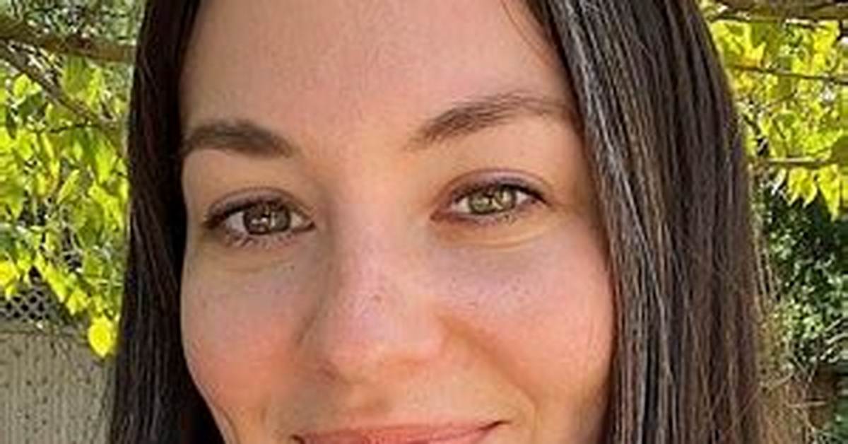 Carly Heitlinger - Net Worth, Age, Height, Birthday, Bio, Wiki!