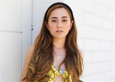Carolina Ross Net Worth, Age, Height, Bio, Birthday, Wiki!