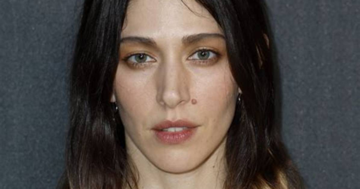Caroline Polachek Net Worth, Age, Height, Bio, Birthday, Wiki!