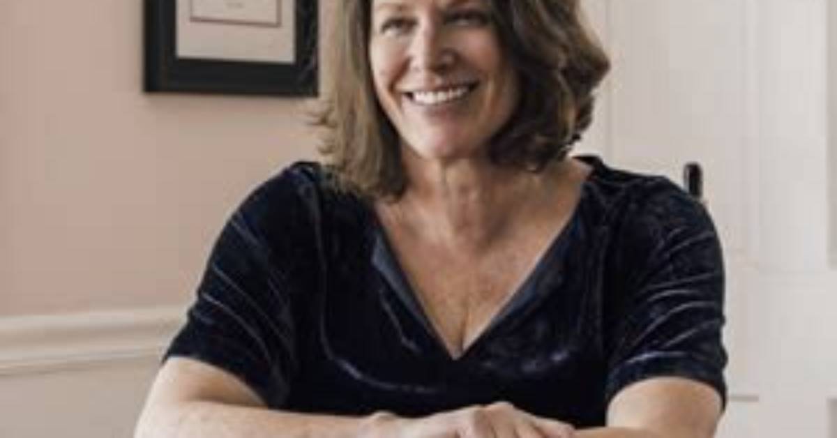 Carolyn Hax - Net Worth, Age, Height, Birthday, Bio, Wiki!