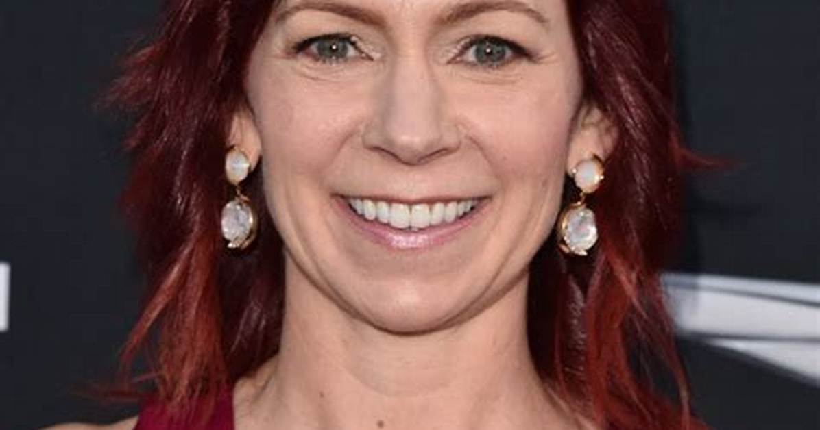 Carrie Smith - Net Worth, Age, Height, Birthday, Bio, Wiki!