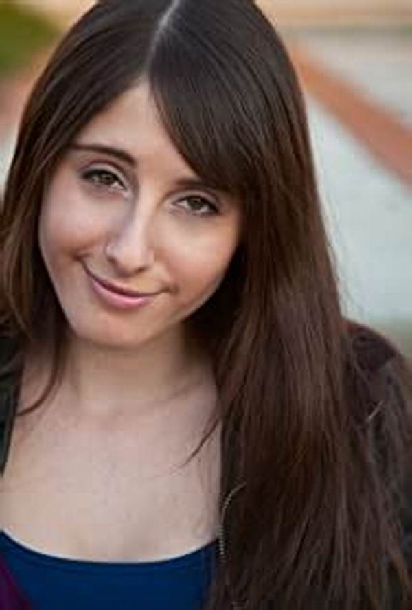 Cassidy Lehrman Net Worth, Age, Height, Bio, Birthday, Wiki!