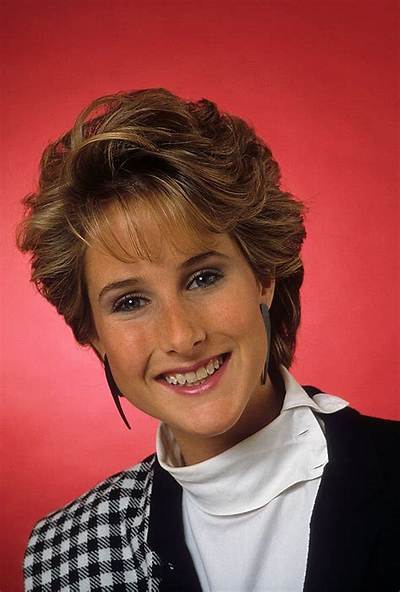 Cathy Silvers Net Worth 2024, Age, Height, Bio, Birthday, Wiki!