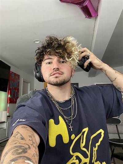 Caylen Croft - Net Worth, Age, Height, Birthday, Bio, Wiki!