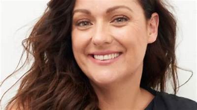 Celeste Barber Net Worth, Age, Height, Bio, Birthday, Wiki!