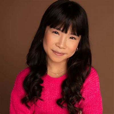 Chacha Shen - Net Worth, Age, Height, Birthday, Bio, Wiki!
