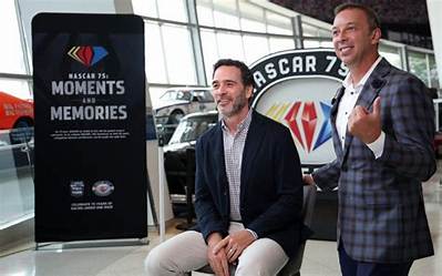 Chad Knaus - Net Worth, Age, Height, Birthday, Bio, Wiki!