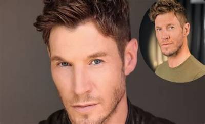 Chad Michael Collins Net Worth, Age, Height, Bio, Birthday, Wiki!