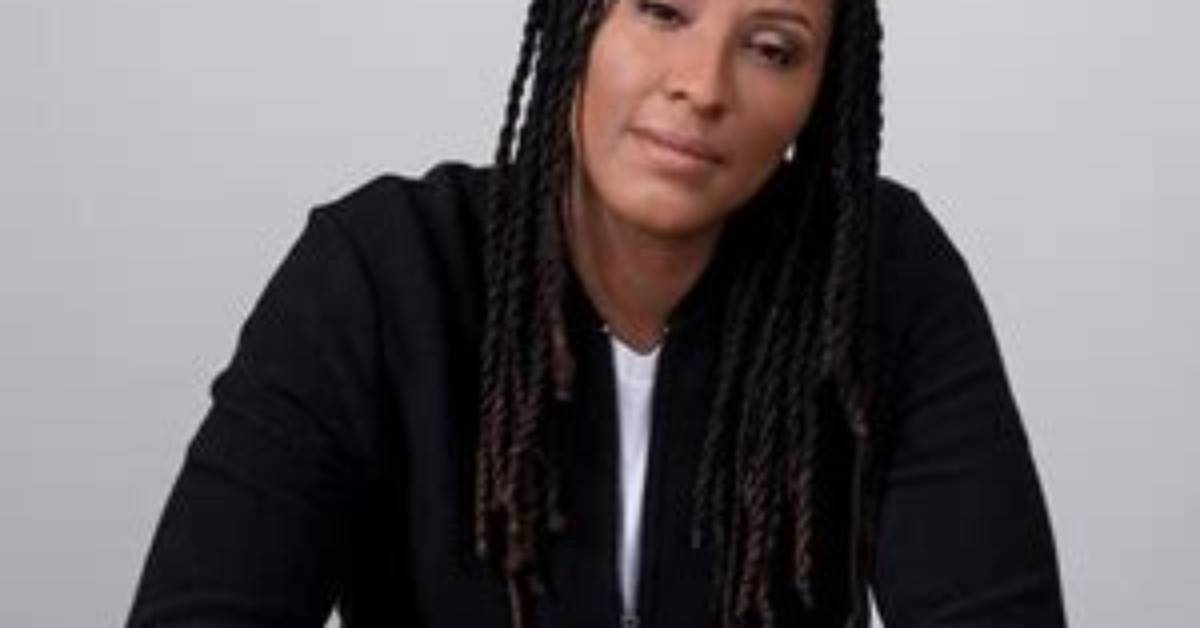 Chamique Holdsclaw - Net Worth, Age, Height, Birthday, Bio, Wiki!