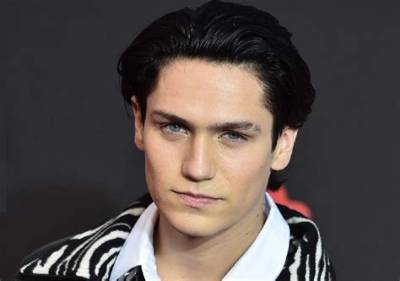 Chase Hudson Net Worth, Age, Height, Bio, Birthday, Wiki!